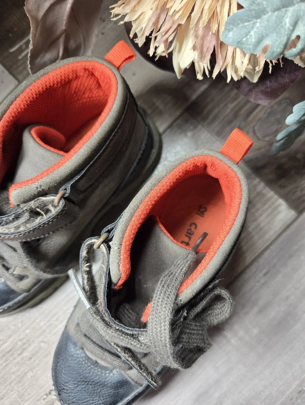 Carter’s Boys Size 12 Ronald Beige & Black Outdoor Boots